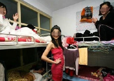 ʵ�Ĵ�ѧ����Ů���Ա�ģ�ض��ľ�����ͼ��