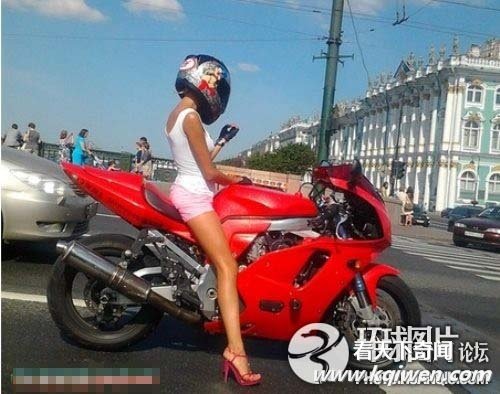 ��Щ��Ů�����Ǹ�Ц��ĳ�Ů ��Ҫholdס��(��ͼ)